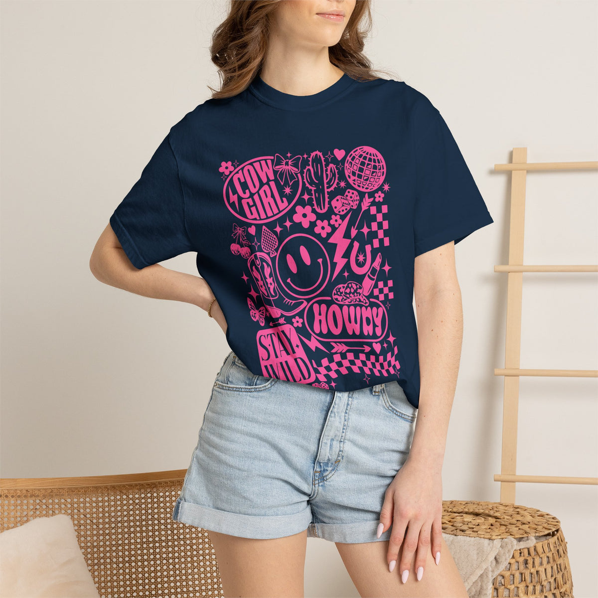 Cowgirl Howdy Graphic T-Shirt