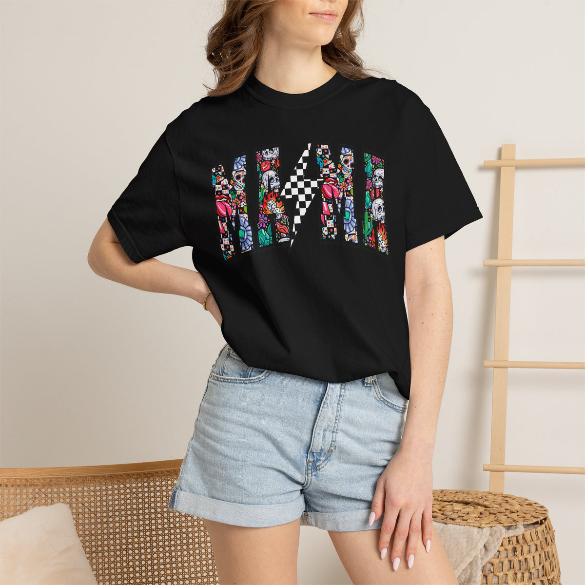MAMA graphic tee