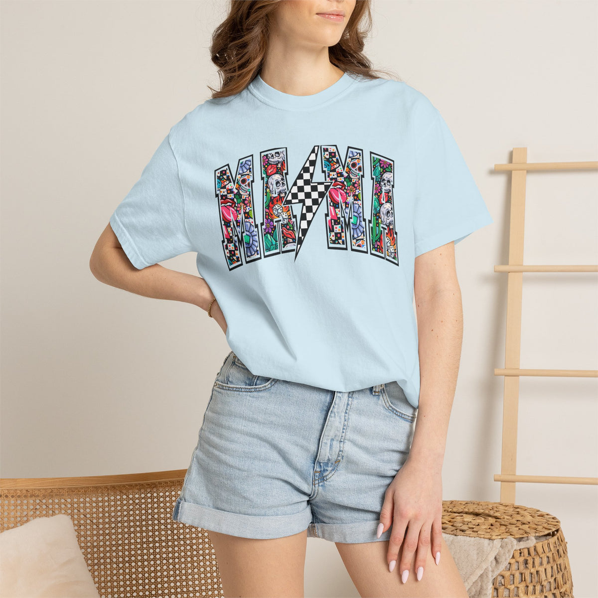 MAMA graphic tee