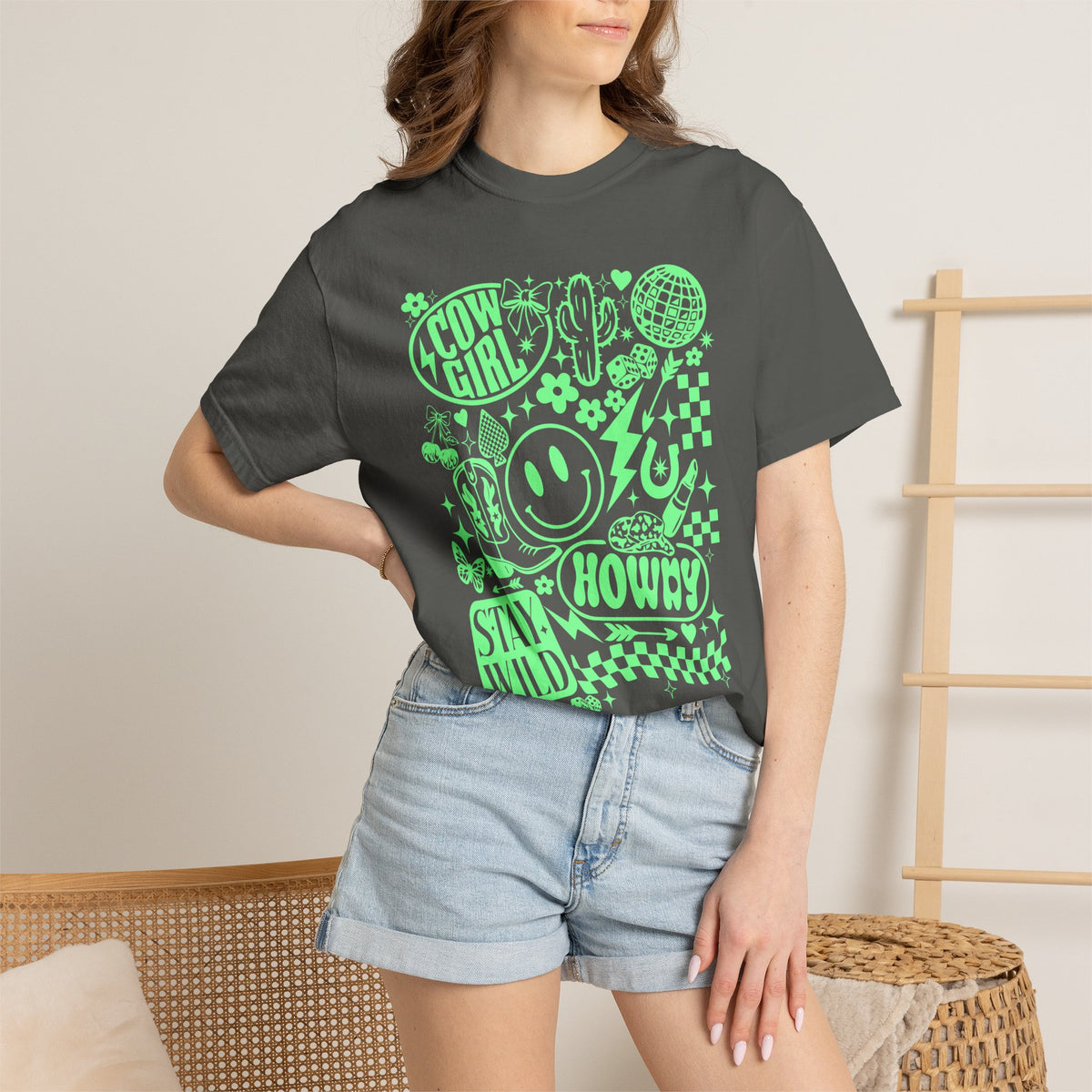 Cowgirl Howdy Graphic T-Shirt